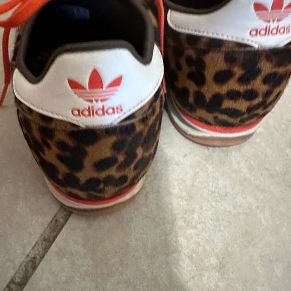 Adidas Leopard print trainers SL 72 - Picture 3 of 4